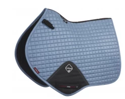 LeMieux Suede Close Contact Square – Ice Blue