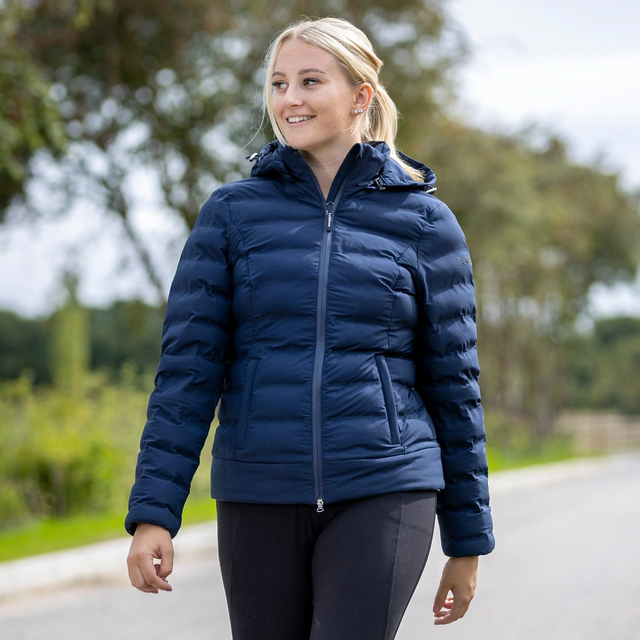 LeMieux Elize Waterproof Puffer Jacket β Navy - Image 2