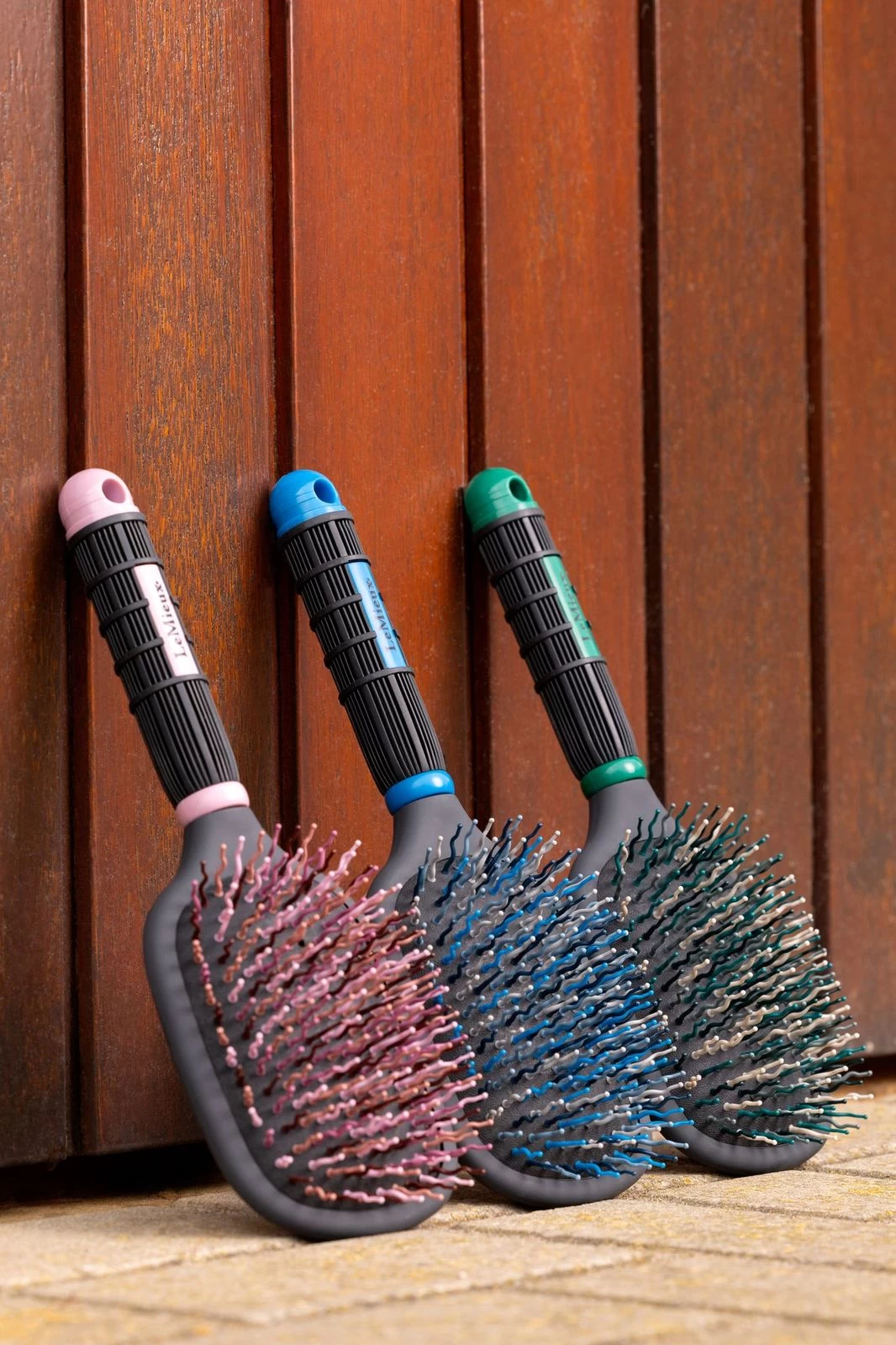 Brushes β LeMieux β Tangle Tidy PLUS β Orchid - Image 2